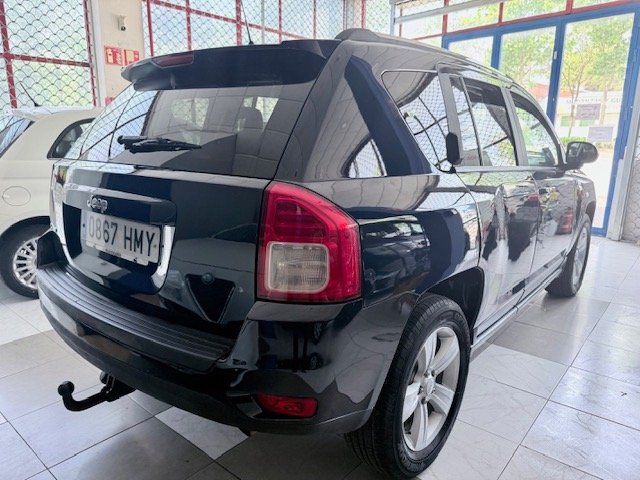 Jeep Compass 2.2 CRD Sport 4x2 2012, foto 4