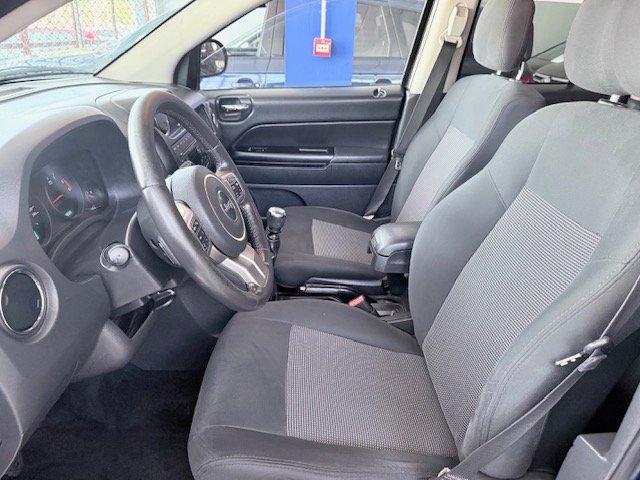 Jeep Compass 2.2 CRD Sport 4x2 2012, foto 10
