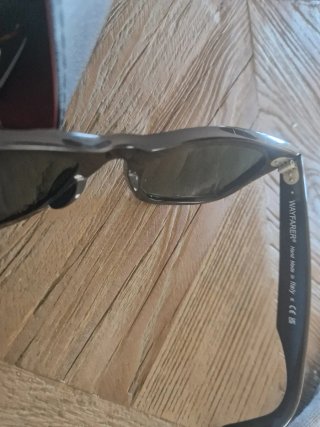 Gafas de sol Ray-Ban modelo Wayfarer negras