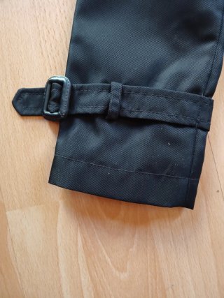 Trench Zara Negro con Forro Extraíble