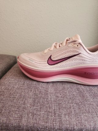 Zapatillas Nike Air Vomero Plus Mujer Rosa/Blanco