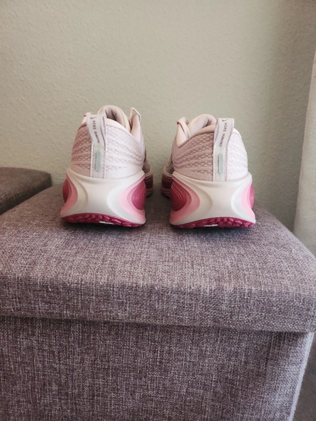 Zapatillas Nike Air Vomero Plus Mujer Rosa/Blanco
