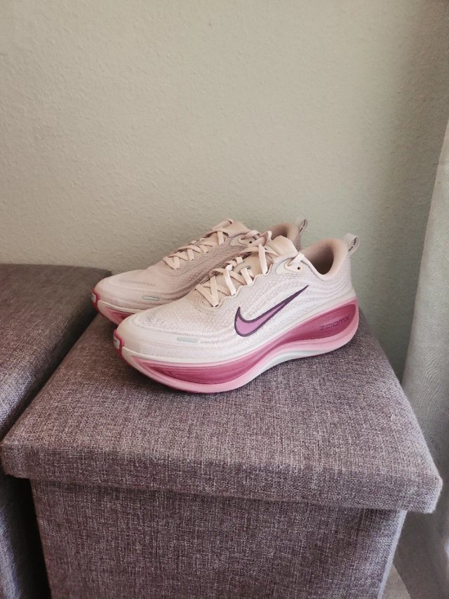 Zapatillas Nike Air Vomero Plus Mujer Rosa/Blanco
