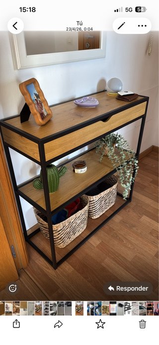 Mueble recibidor madera y metal, sin cestos