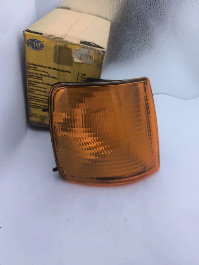 Piloto Intermitente Derecho VW Passat 88