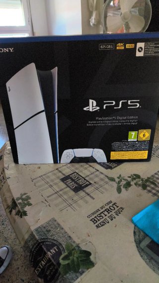 Sony PlayStation 5 Stand Precintada Modelo digital