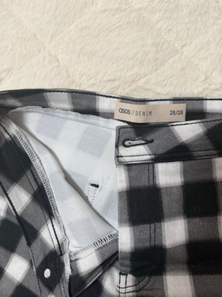 Pantalones ASOS cuadros blanco y negro