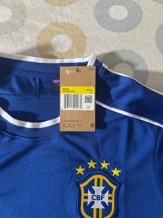 Camiseta Retro Brasil Nike Talla S