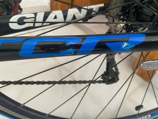 Bicicleta Giant TCR Negra y Azul