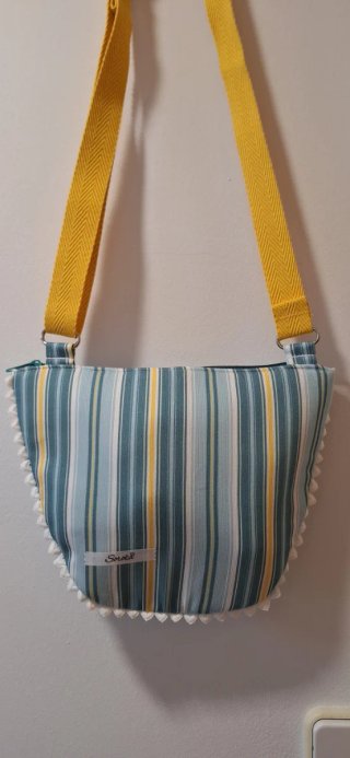 Bolso bandolera diseño único