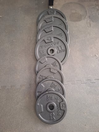 Set de pesas, discos, barras y banco press banca