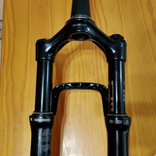 Rockshox Reba Horquilla Nueva
