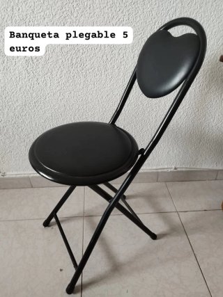 Taburete plegable negro 5 euros
