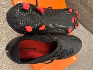 Scarpe da calcio Nike N.42