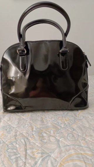 Bolso charol Mango