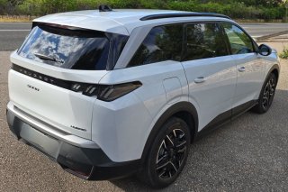 Peugeot 5008 allure hybrid