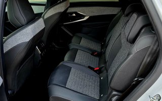 Peugeot 5008 allure hybrid