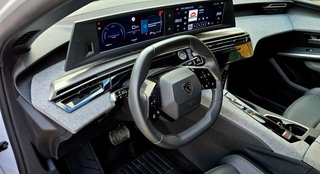 Peugeot 5008 allure hybrid