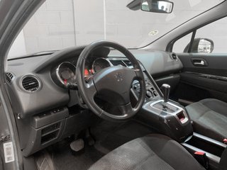 PEUGEOT 5008 1.6 HDI de 112CV del 2011