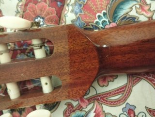 Chitarra classica Admira Juanita con custodia