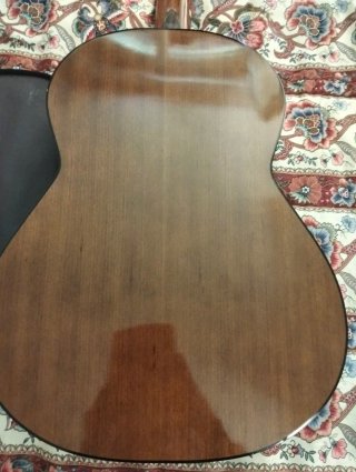 Chitarra classica Admira Juanita con custodia
