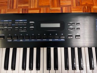 Sintetizador Roland Juno-D 2006