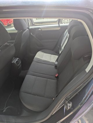 wolsvaguen  VOLKSWAGEN GOLF VI 1.6 TDi CR BLUEMOTION LAST ED. _ 105cv  2012
