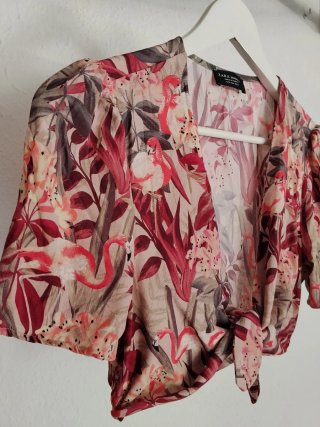 Crop top flamencos estampado