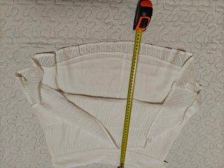 Falda blanca volantes