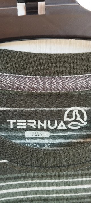 Camiseta ternua nueva.