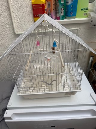 Jaula para pájaros blanca