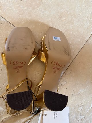 Zapatos de fiesta dorados tacón plataforma
