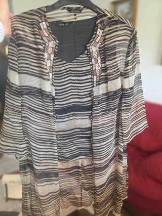 Conjunto SINTESIS Blusa y Chaqueta Larga