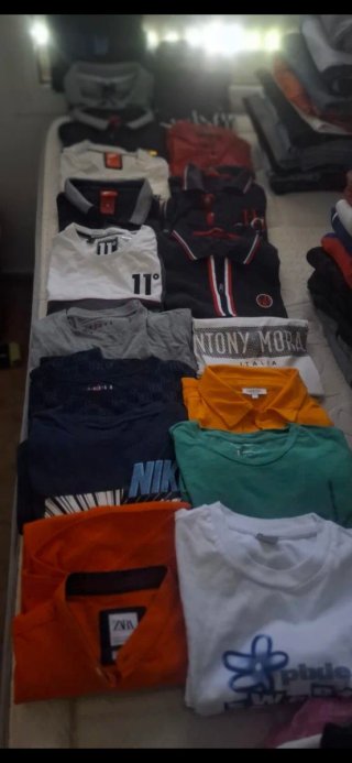Lote12polos y 6 camisetamarcas diferentes talla s