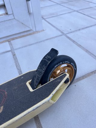 Patinete Bestial Wolf Booster B10