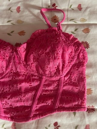 Top rosa Stradivarius encaje talla S