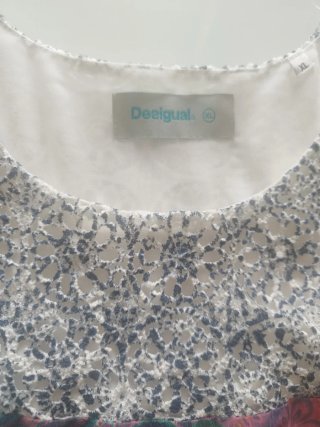 Camiseta gasa Desigual sin mangas