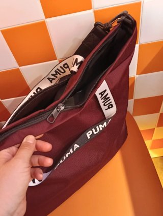 Bolsa Deporte Puma Negra y Roja