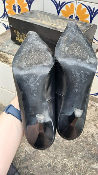 Zapatos de tacón negros Caselli