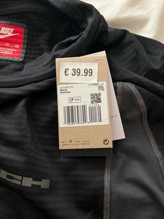 Camiseta Nike Tech manga larga original.Sin uso