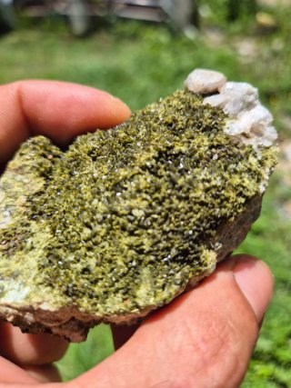Mineral Epidota de Euskadi