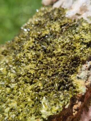 Mineral Epidota de Euskadi