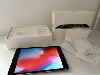 Apple iPad Mini 2 Wi-Fi 16GB Grigio Siderale