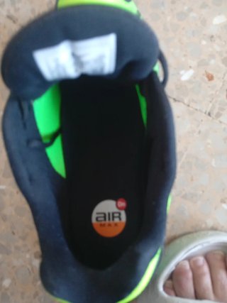 Nike Air Max DN Bambas Verdes y Negras