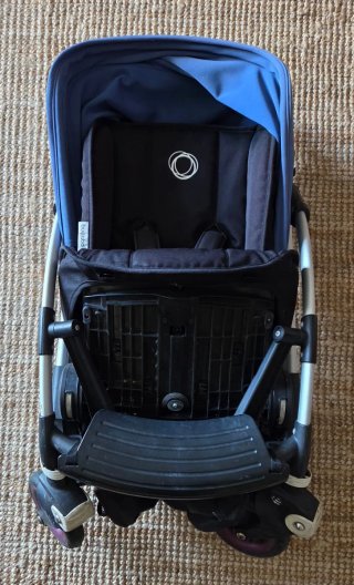 Carrito Bugaboo Bee 5 Azul Marino + complementos