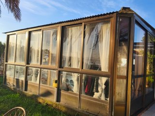 Estructura de aluminio y cristal para galería