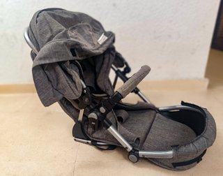 Carrito Bebé UGO 2 Piezas (Capazo + Silla)