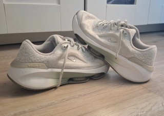 Zapatillas Nike Air Zoom Pegasus 39 Beige