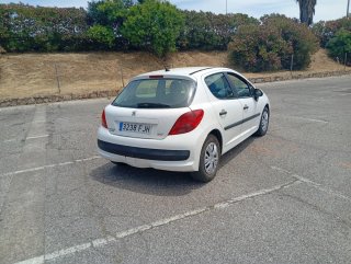Peugeot 207 14 HDI