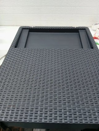 Tumbona pieghevole da esterno Keter Jaipur con cuscino